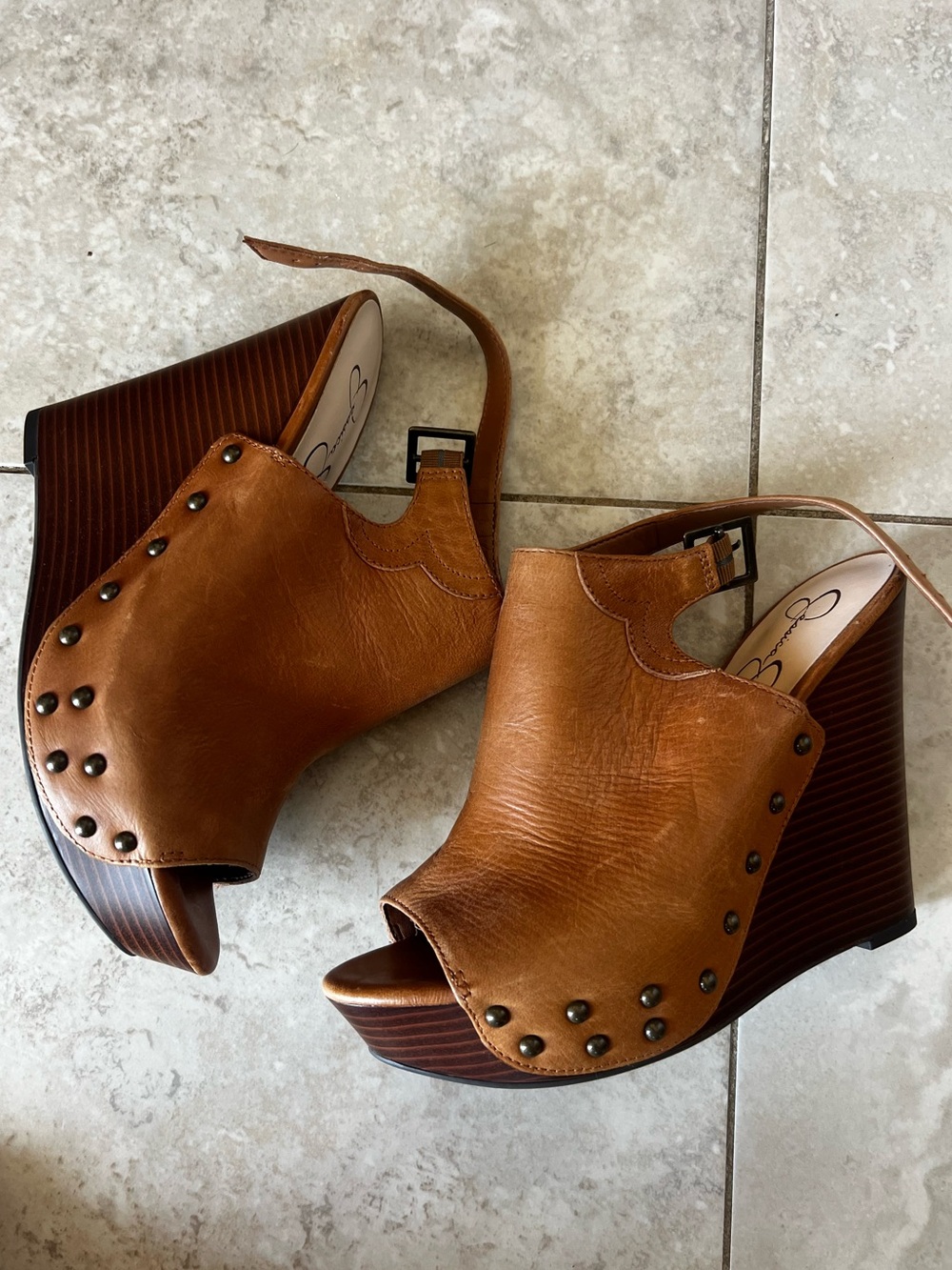 Jessica Simpson Brown Leather Platform Wedge Heel Studded Boho Western Size 9 - Picture 2 of 9
